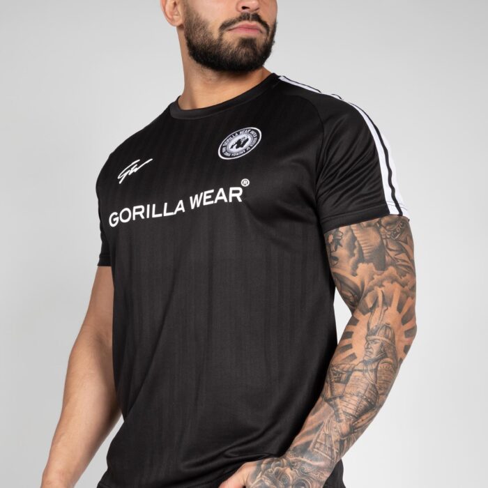 90555900-stratford-t-shirt-black-11