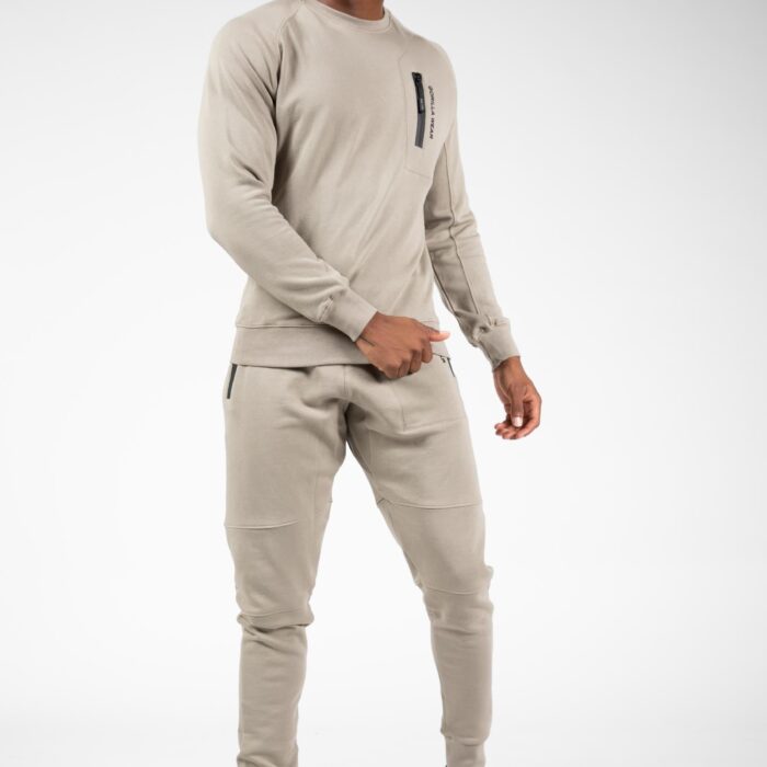 90717120-newark-sweater-beige-12_ff70bc6b-ff6c-4594-bc7f-7aaed14f74be