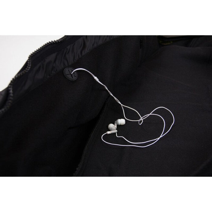 90806984-paxville-jacket-close-7