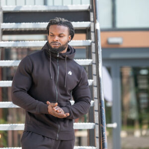 Kennewick Zipped Hoodie - Black