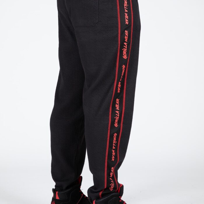 909100905-buffalo-old-school-workout-pants-black-red-14