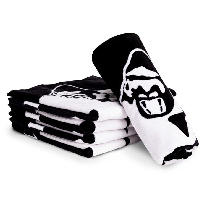 9916090100-classic-gym-towel-black-white-05