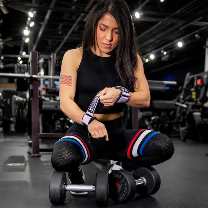 vg-fitpro-lilac-fitting-on-wrist_copy (1)